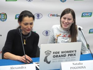 Alexandra Kosteniuk (RUS) Natalia Pogonina (RUS)
